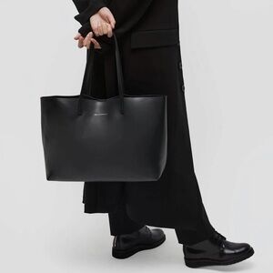 WANT Les Essentiels Strauss Horizontal Tote